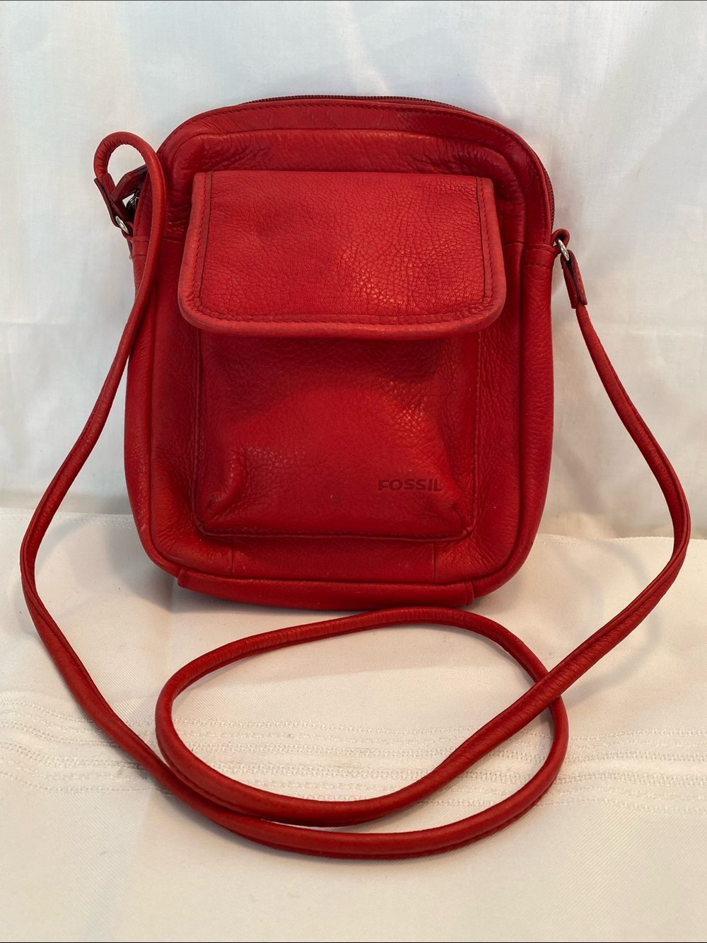 Fossil Red Leather Small Crossbody Organizer Bag with Front Pocket